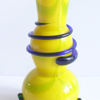 KRALIK CZECH DECO EXPORT VASE.