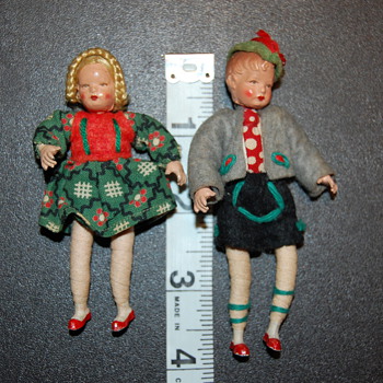 Bavarian miniature dolls - Dolls