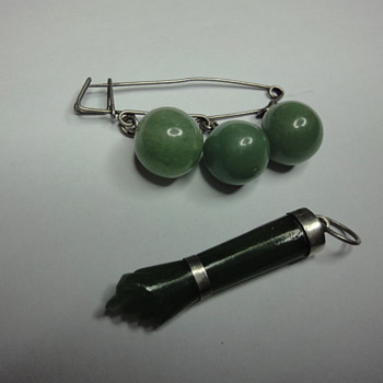 Silver Jade brooch and hand pendant - Art Deco