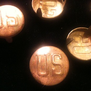 Found in an Auction Lot - US Military ?? - Military and Wartime