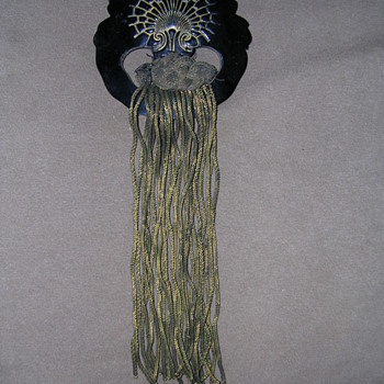 Vintage Carved Bakelite Hair piece with multiple gold braids