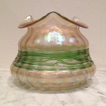 Kralik corded iridescent rosebowl - Art Glass