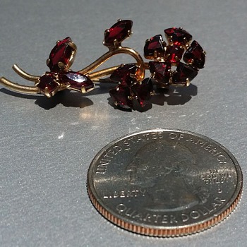 Fan Pie Cut Bohemian Garnet Pin Brooch - Fine Jewelry