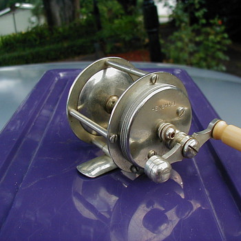 Henshall reel - Fishing