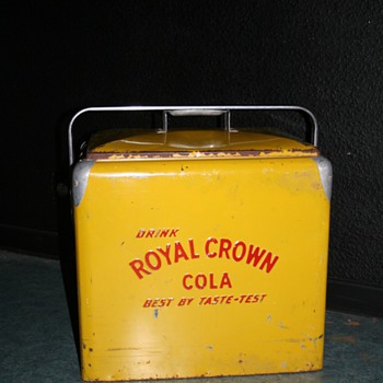 Ice chest coolers