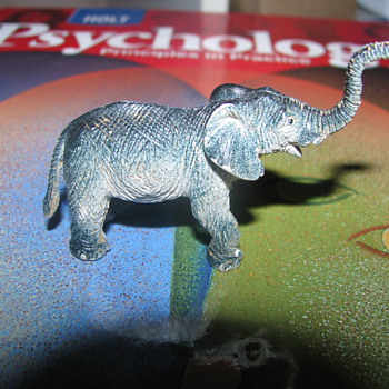 Plastic elephant toy - Animals
