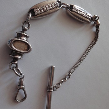 This Silver watch chain was my first antique jewelery and inspiration to collect!