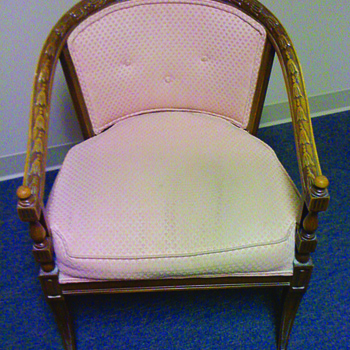 Looking for information about this chair