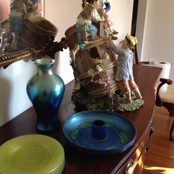 what is this figural barrel - Art Pottery