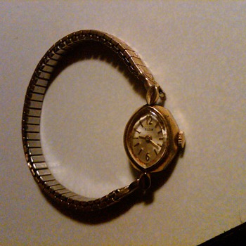 elgin wristwatch 