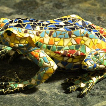 'Cloisonne' Frog - actually i think he's a resin of some kind - Animals