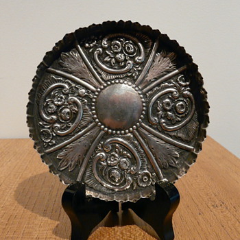 STERLING REPOUSSÉ TRAY 1887 LONDON