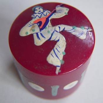 Vintage and Very Cool Little Make-Up Container~Red w/Commedia Dell'Arte Figure