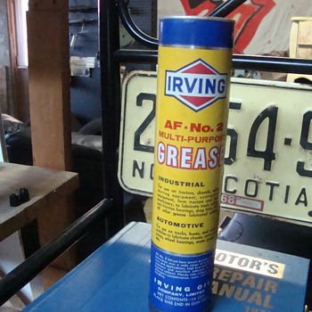 grease cans - Petroliana