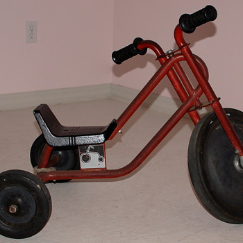 Low-Rider Tricycle 1
