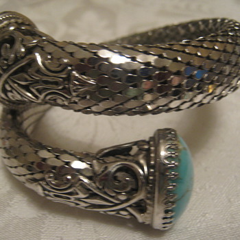 Mesh Silver Tone Bracelet w/Stones - Costume Jewelry