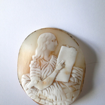Shell cameo???