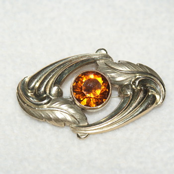 Vintage Costume Brooch with Glass Stone - Costume Jewelry