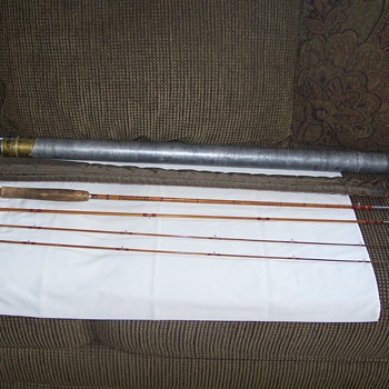 Vintage South Bend ''CROSS DOUBLE BUILT'' Split Bamboo Fly Rod 9' - (3/2)