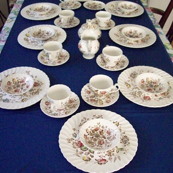 Johnson Brother's = Staffordshire Bouquet HMS Table service