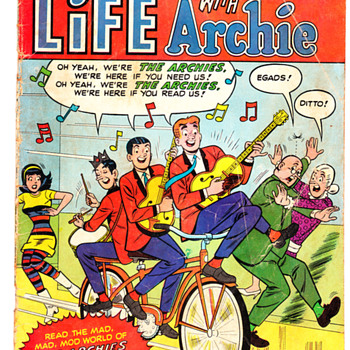 Archie comics. Nice. - Comic Books