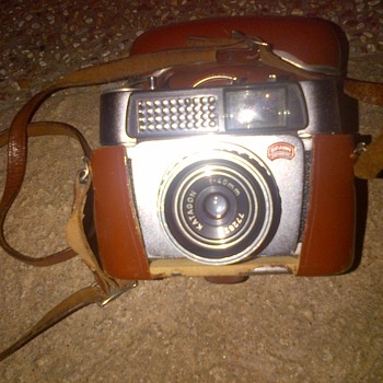 German Made Braun Paxette Camera - Cameras