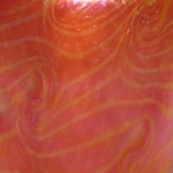 HECKERT SIBERBAND SURFACE TEXTURES: AMBER ON RED