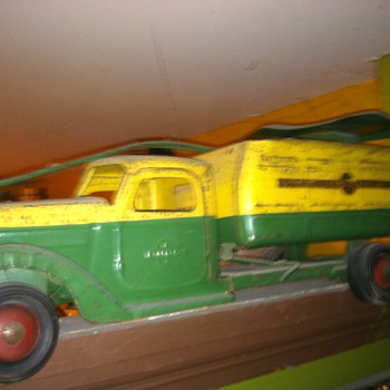 Buddy l sit and ride truck - Model Cars