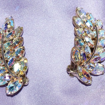 Sherman Vintage Clip-On Earrings