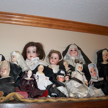 Nun collection - Dolls