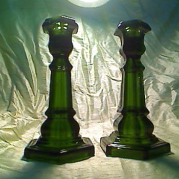 Dark green candlesticks - Art Glass