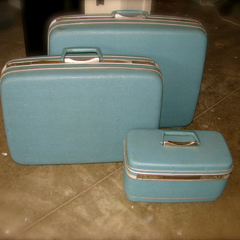 My Samsonite Silhouette 3 Pc Set in Sky Blue-Vintage Awesomeness!