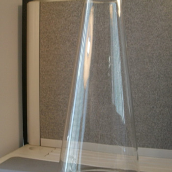 PYREX 700 ML 2 GAL OLD GLASS FUNNEL