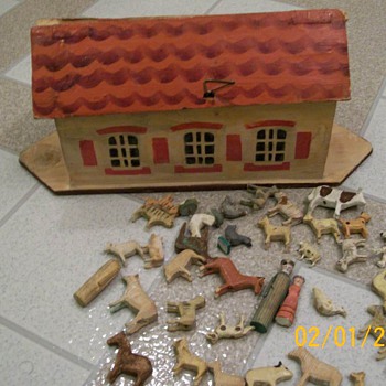 1800's Toy Carved German Noahs Ark  - Christmas