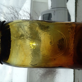 Rare fruit jar colour - Bottles