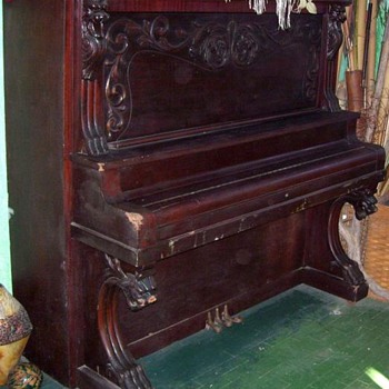 Old Piano - Music