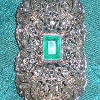 Heirloom brooch/necklace - Fine Jewelry