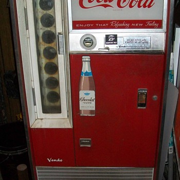 Vendo Coke machine