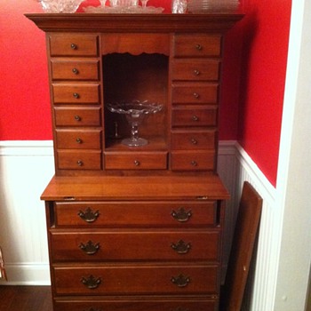 Gorgeous Hutch/Secretary of My Moms - Furniture