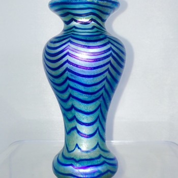 Vintage Unknown Miniature Studio Glass Blue Iridescent Pulled Vase - Art Glass