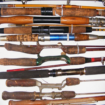 Looking for a " vintage " fishing/Tackle collector
