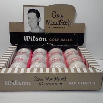 The Cary Middlecoff Autograph Signature Golf Ball by Wilson, circa 1961. - Sporting Goods