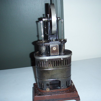 Carette "Toy" hot air engine - circa 1910 - Toys