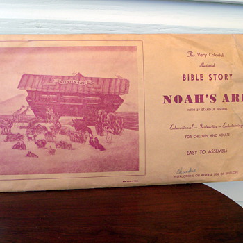 1943 Noah's Ark paper stand-up figures - Paper