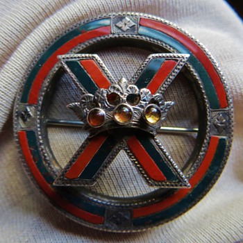 Sterling Pin with Stone Inlay, Circle, X, & Jeweled Crown~any thoughts? - Fine Jewelry