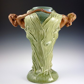 Large Circa 1900 Art Nouveau Double Maiden Ceramic Vase - Art Nouveau