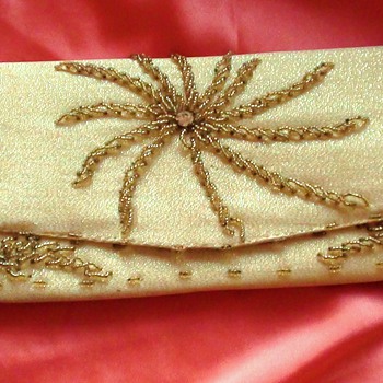 LE SOIR BAG GOLD BEADED LOOKS LIKE 1950's It is French?? or What Country Is it?? - Bags