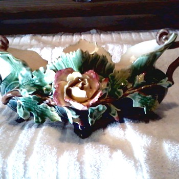 Victorian Era French Barbotine Majolica Circa 1890's / Rose and Vine Centerpiece Bowl / Stunning ! - Art Pottery
