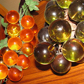 Vintage Green Lucite Grape Cluster