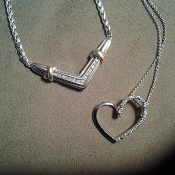 silver necklaces with diamonds
